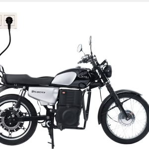 vlektra-velocity-at-shalimar-motors-electric-bikes-showroom